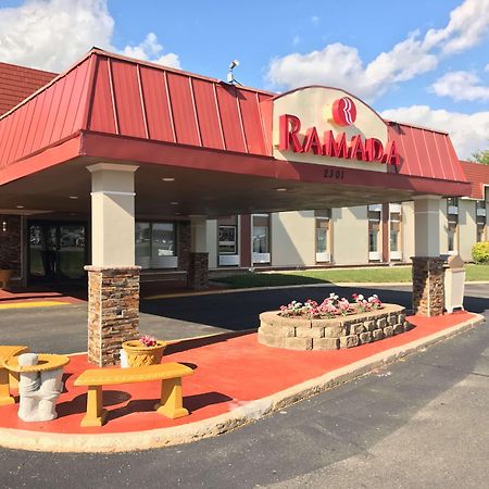 Ramada By Wyndham Albert Lea Extérieur photo