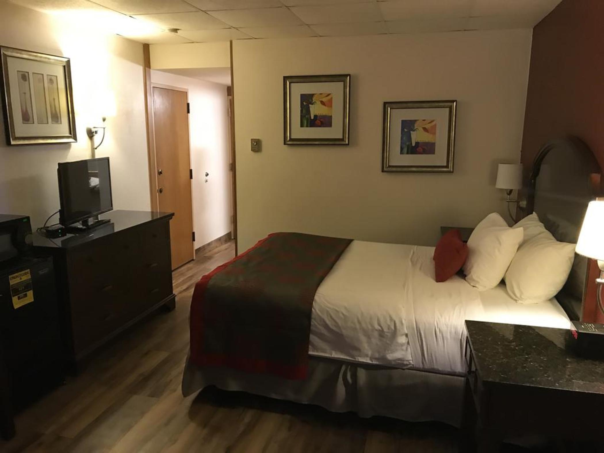 Ramada By Wyndham Albert Lea Extérieur photo
