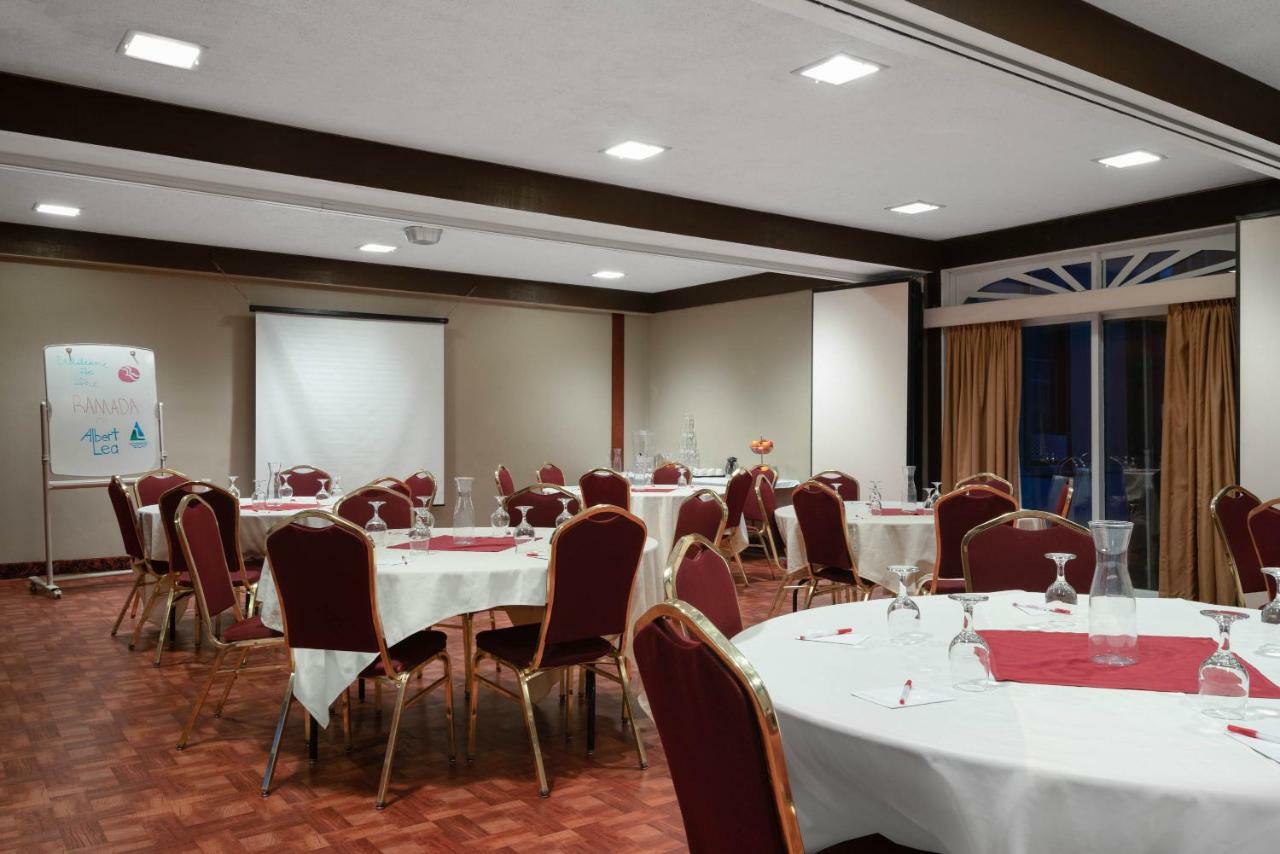Ramada By Wyndham Albert Lea Extérieur photo
