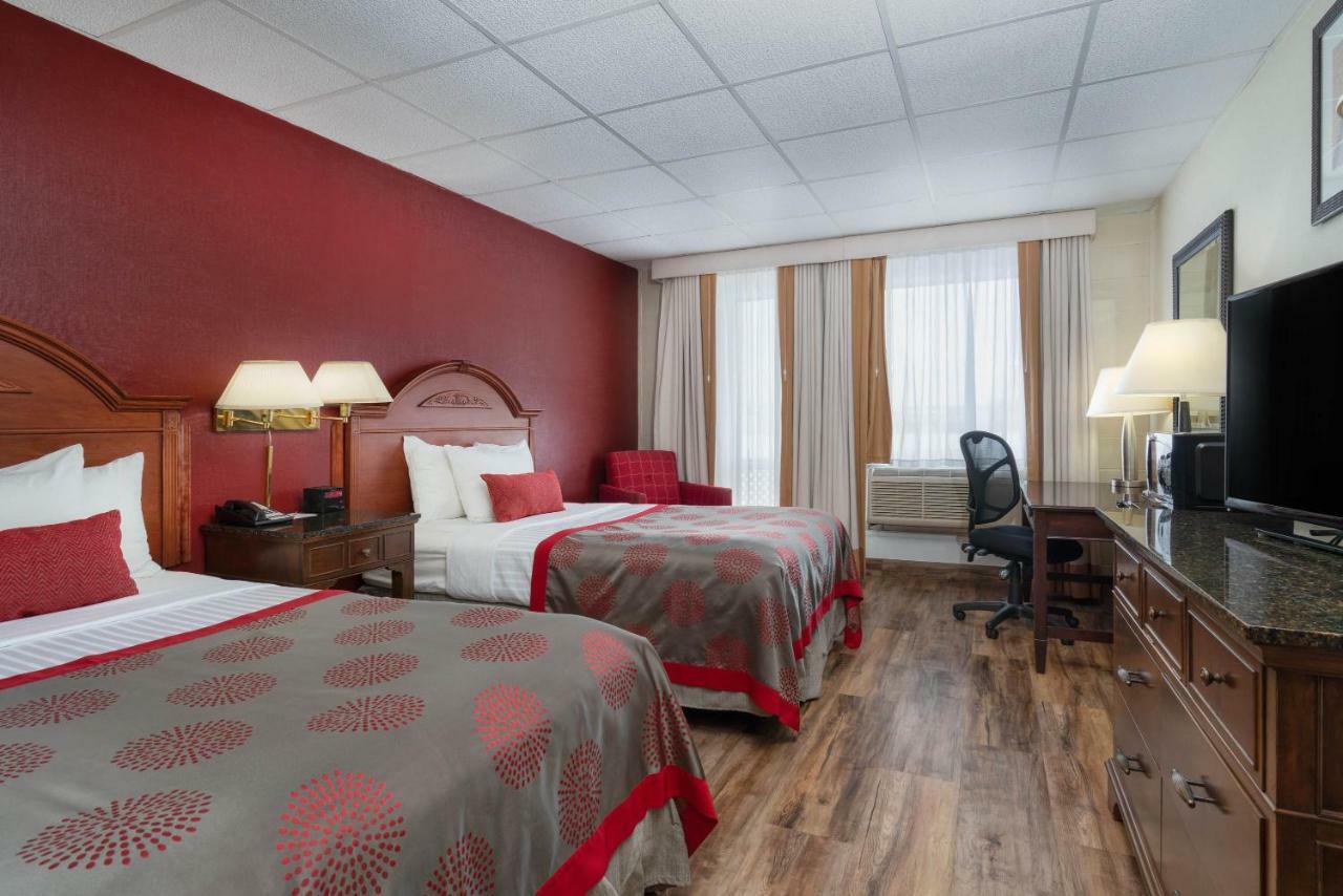Ramada By Wyndham Albert Lea Extérieur photo