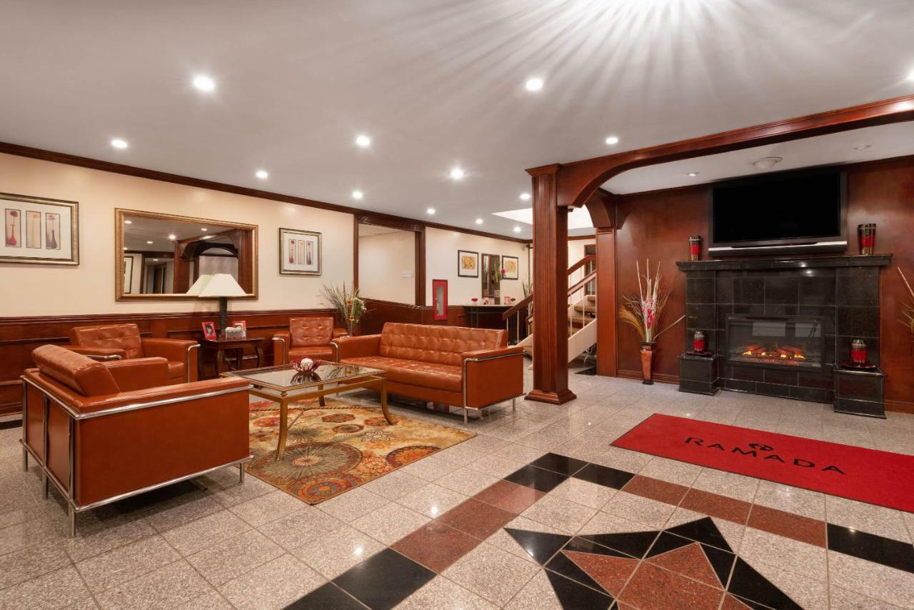 Ramada By Wyndham Albert Lea Extérieur photo